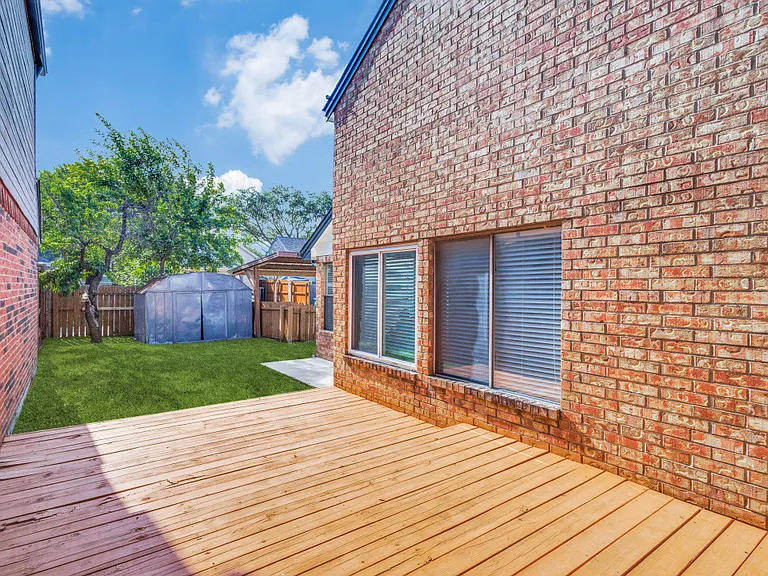 2021 Pheasant Dr — Photo 17
