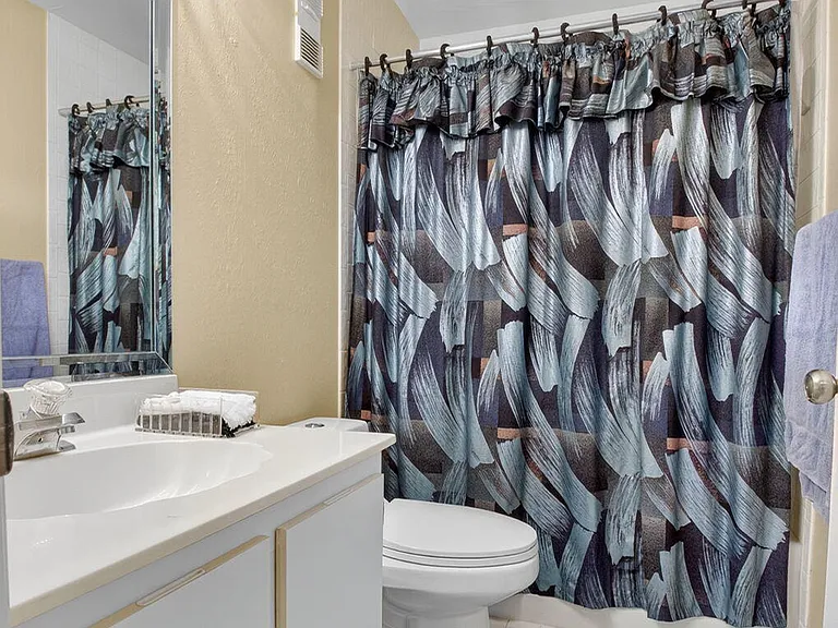 6234 Pointe Regal Cir — Photo 11