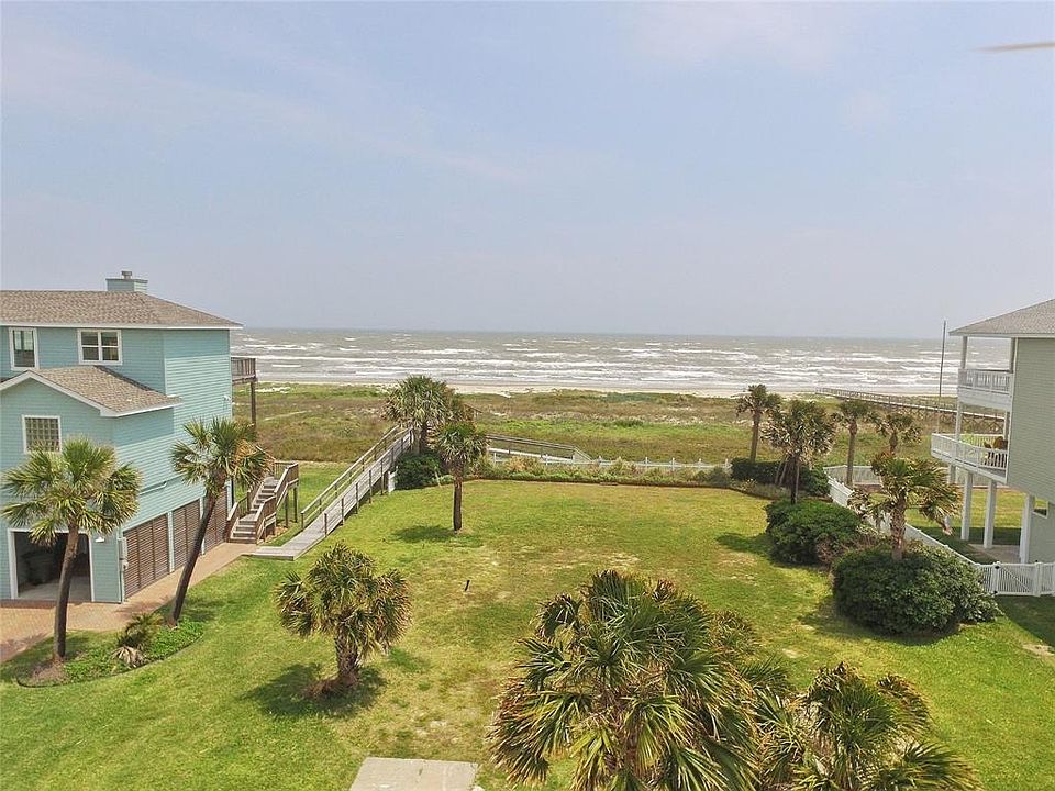 1st image of 19623 Shores Dr