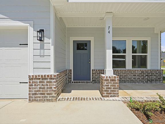 3rd image of 204 Brandi Ave