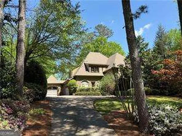 710 E Northway Ln, Sandy Springs, GA 30342