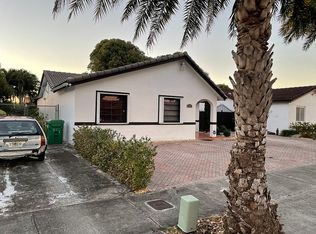 1530 SW 137th Pl, Miami, FL 33184