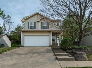 1128 W Pine Meadows Dr, Bloomington, IN 47403