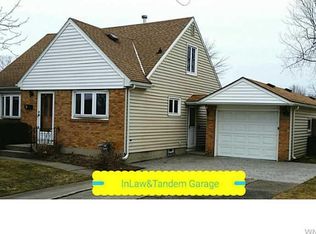 72 Irving Ter, Depew, NY 14043