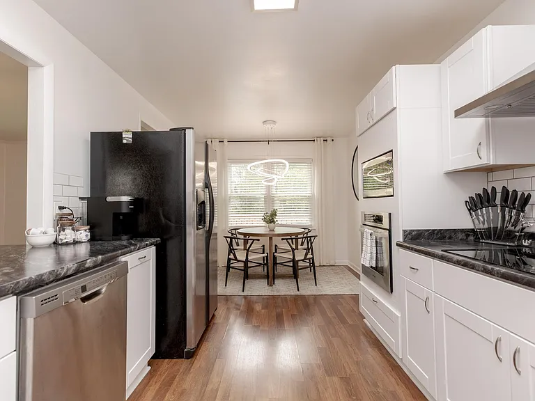 Large Fully equipped Kitchen