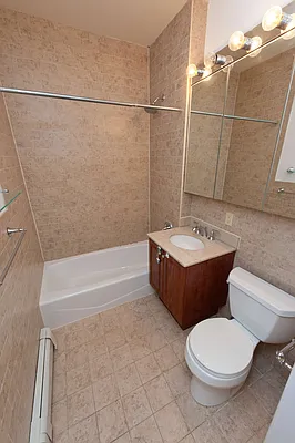 Rented by Compass | media 86