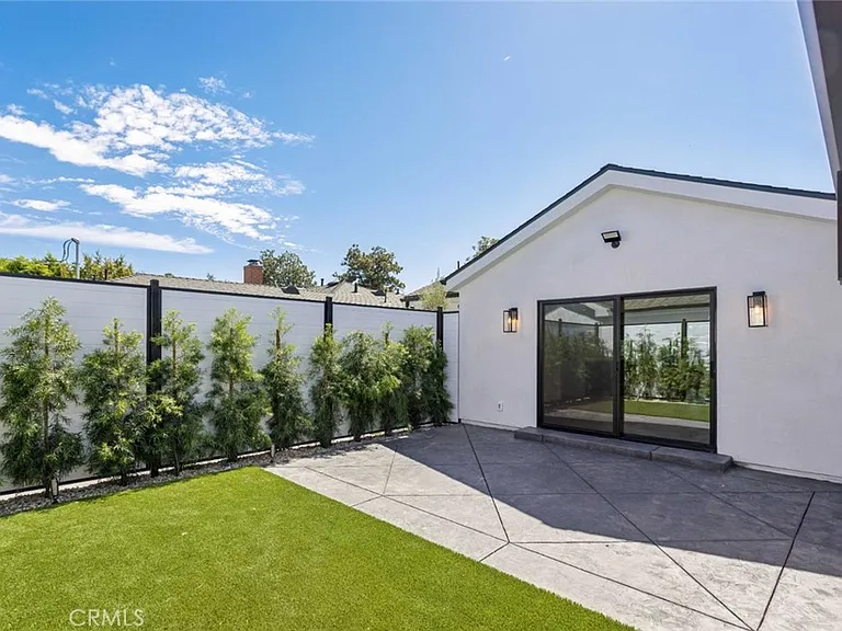 6300 Teesdale Ave — Photo 31