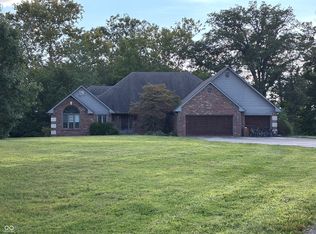 5691 N London Rd, Fairland, IN 46126