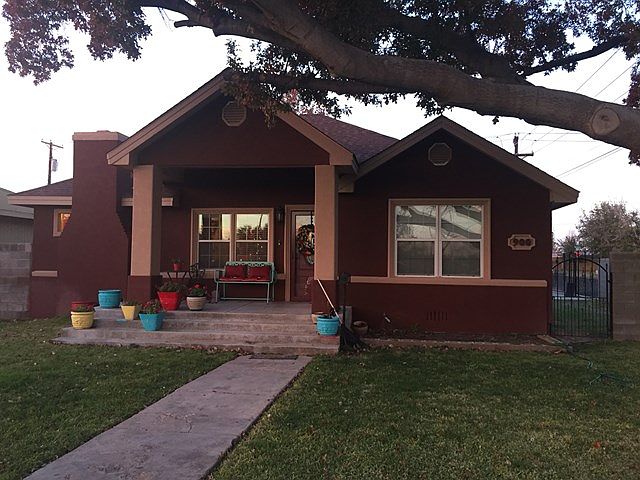 1st image of 900 W 25th St