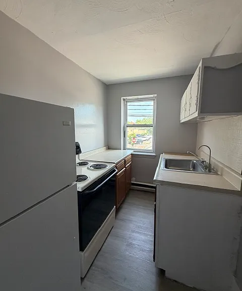 5 Upson St #4 — Photo 3