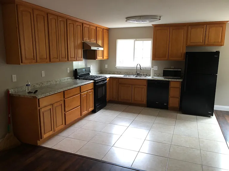Large Kitchen