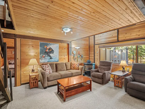 17635 Cluster Cabin Ln #29, Bend, OR 97707