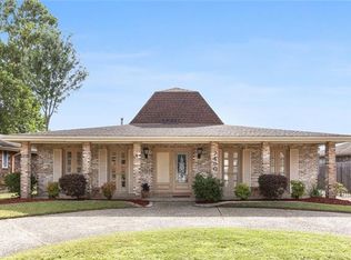 7450 Fieldston Rd, New Orleans, LA 70126