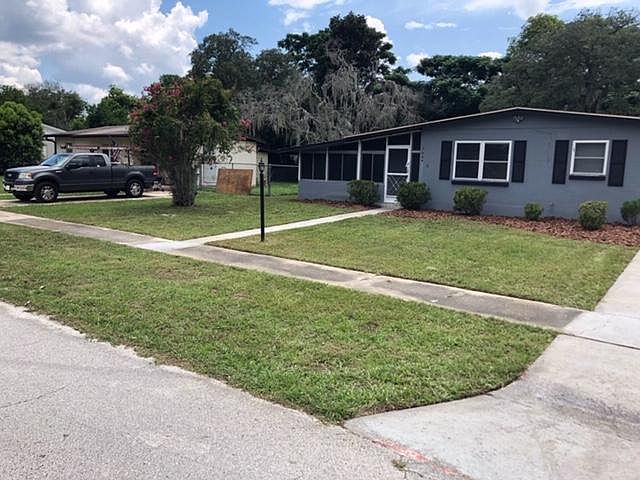 1st image of 1464 W Wellington Dr