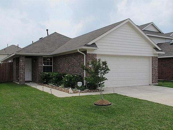 2nd image of 10914 Crosby Field Ln