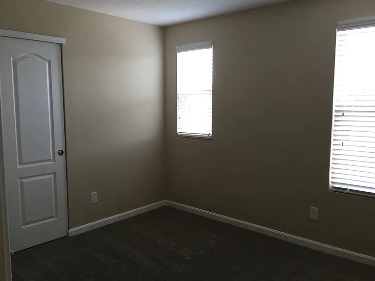 11727 Trottingham Cir — Photo 10