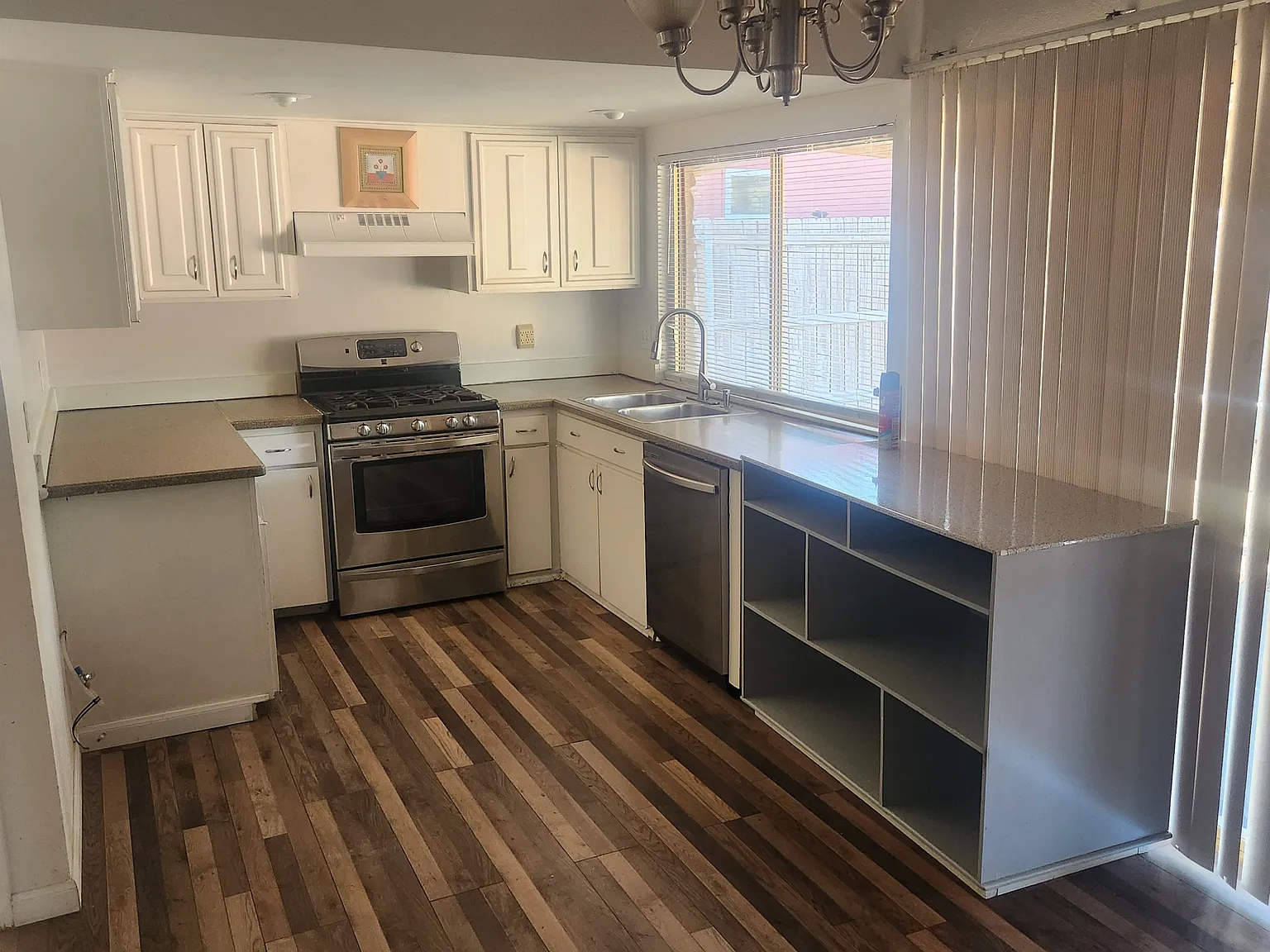 4 bed, 1450 sqft, $1,995 — Photo 4