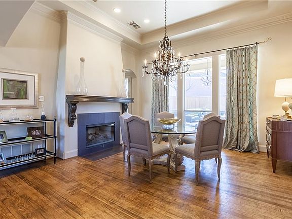 4th image of 825 Kings Canyon Ct
