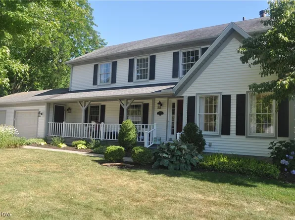 2722 Gingertree Dr, Ashtabula, OH 44004