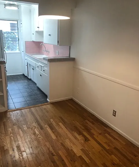 611 N Flores St #3 — Photo 3
