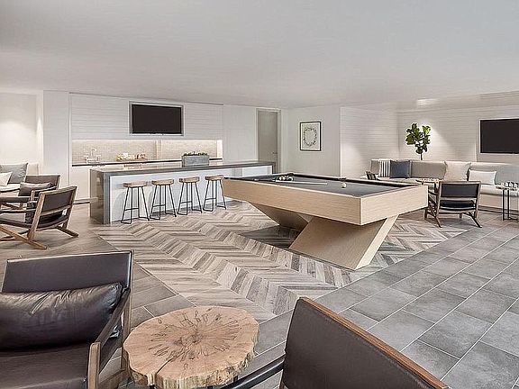 Amenities: Common Room
