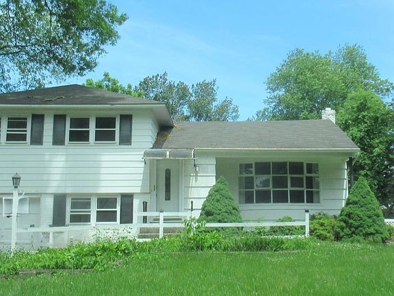 2nd image of 10 Lori Street