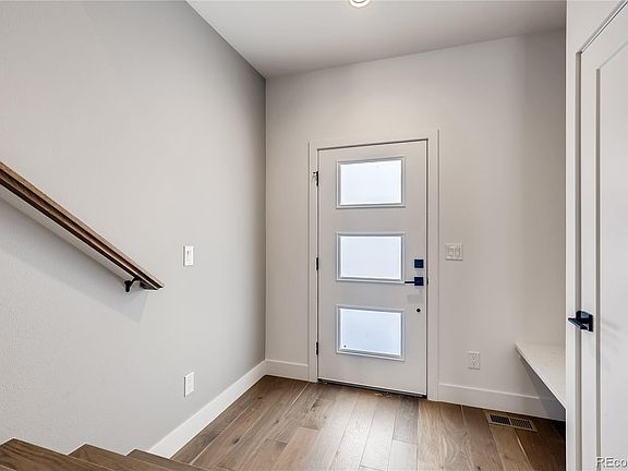 4th image of 1572 N King St