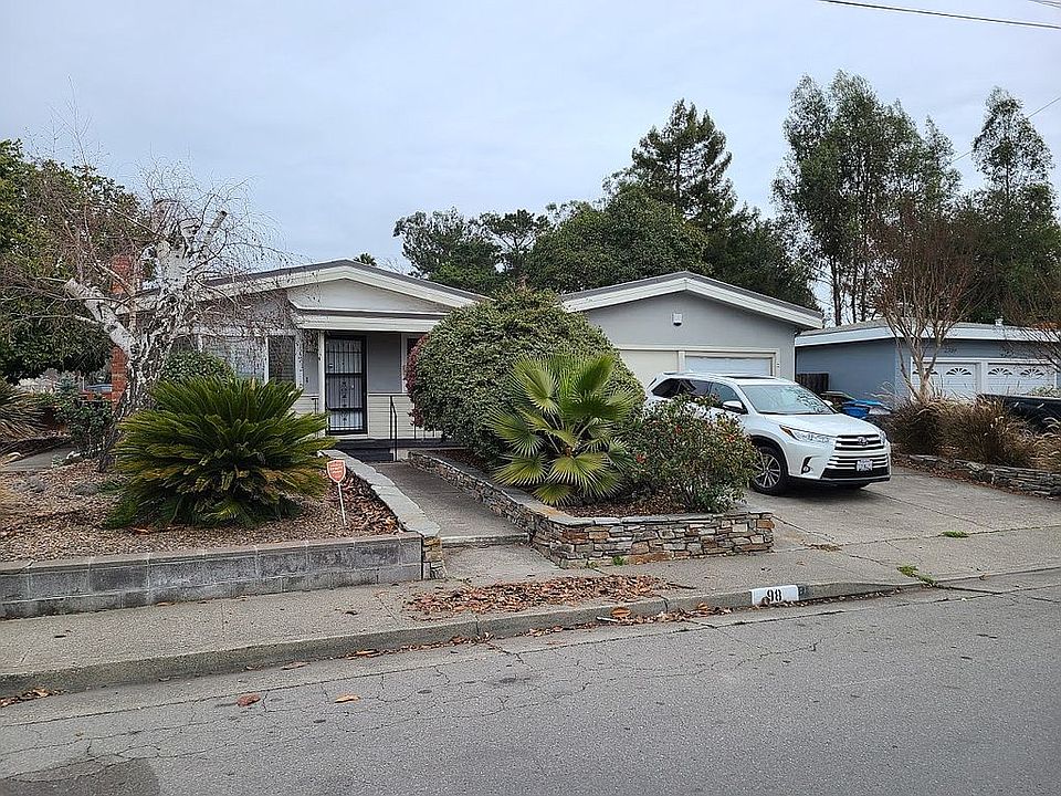 1st image of 98 Maria Dr