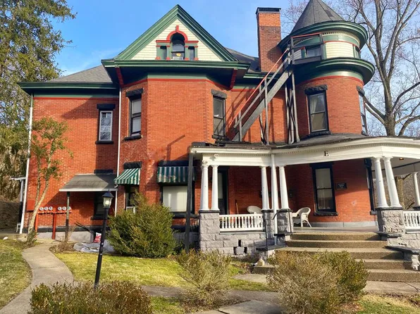 98 Edgwood St, Wheeling, WV 26003