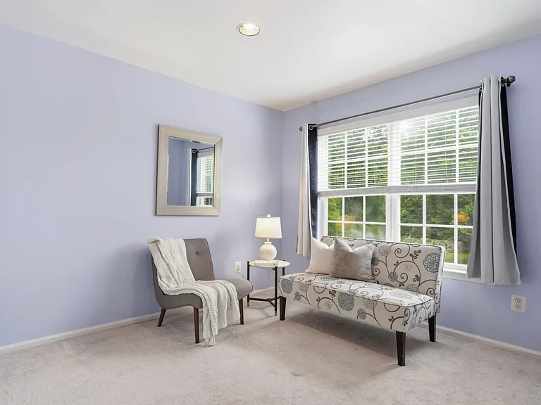 458 Jason Dr — Photo 11