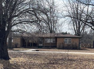 520 Tee Pee Rd, Hominy, OK 74035