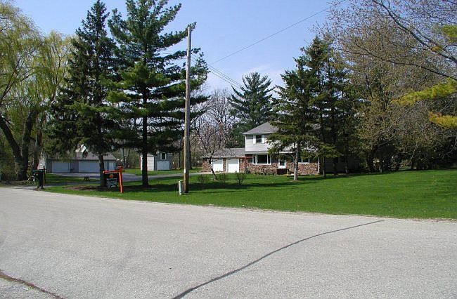 Within walking distance to Delafield