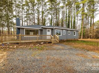 1284 Haywood Rd, Mount Gilead, NC 27306