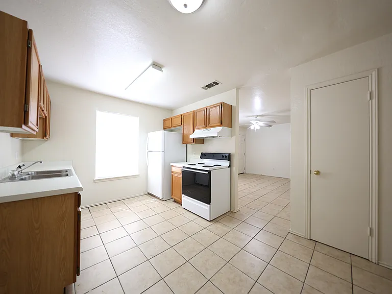 1808 Windward Dr, Killeen — Photo 16