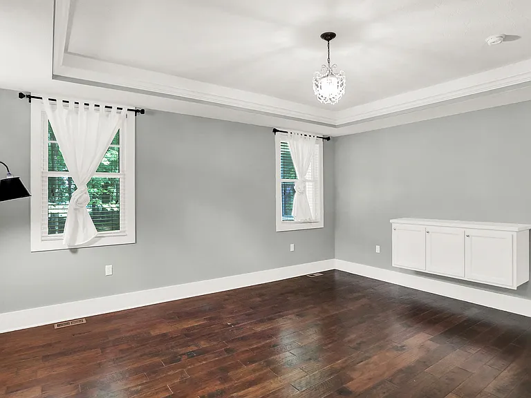 16893 Oak Manor Dr — Photo 27