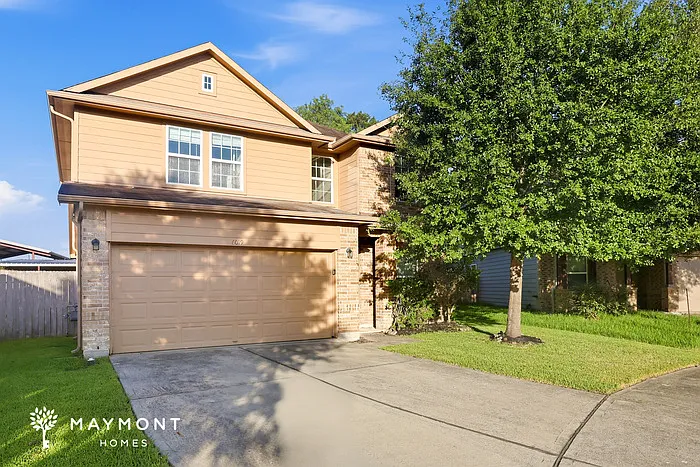 6019 Burnet Bend Ave — Photo 2