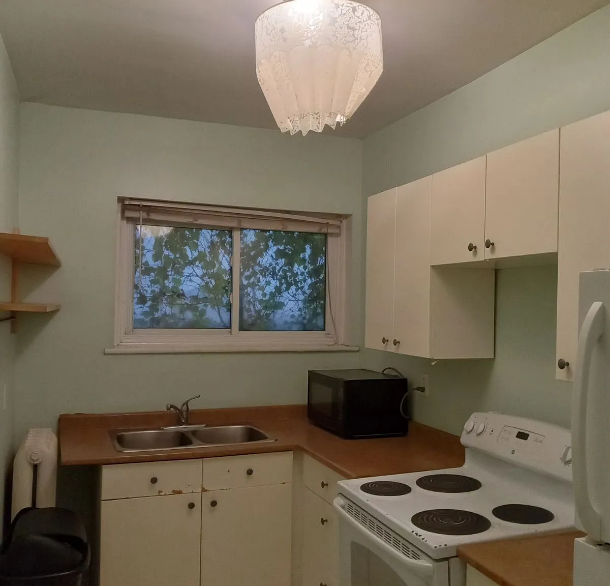 2 bed, $1,900 — Photo 2