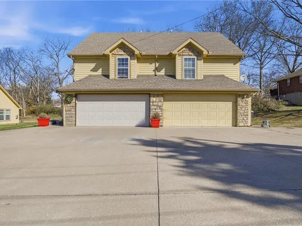 7621 E Bannister Rd, Kansas City, MO 64134