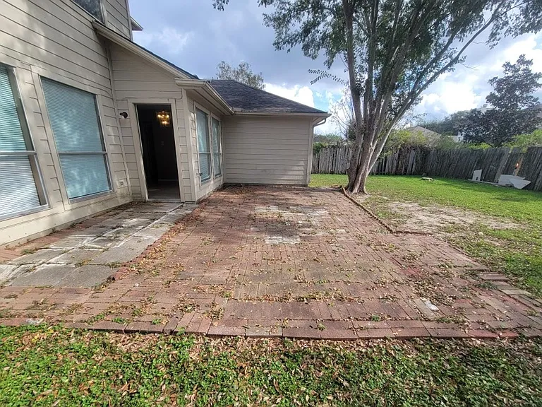 18315 Willow Moss Dr — Photo 15