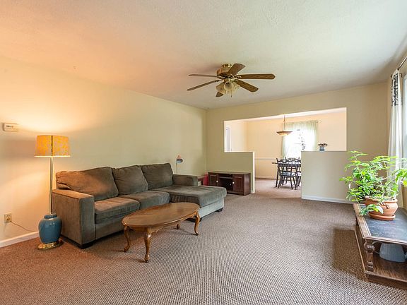 5th image of 2605 S Kendall Dr