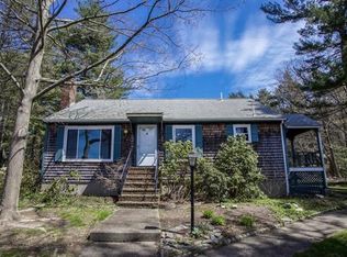 15 Furnace Ln, Pembroke, MA 02359