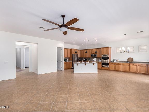 5th image of 15361 W WESTVIEW Drive