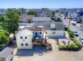 227 Iroquois Ave, Beach Haven, NJ 08008