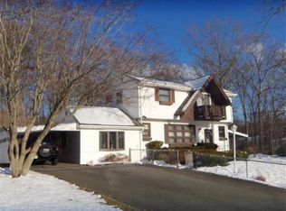 99 Sunset Dr, Brockton, MA 02301