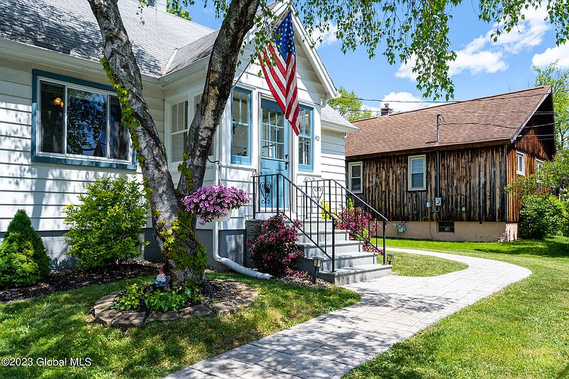 4th image of 40 New Jersey Avenue