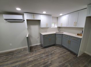 65 N 6th St, Newark, NJ 07107