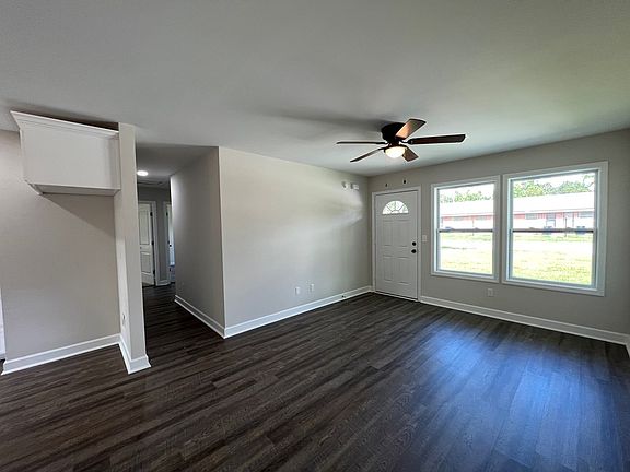 5th image of 503 Joe Cook St