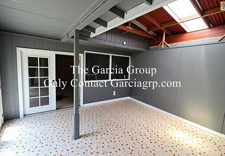 1530 NE 114th Ave — Photo 31