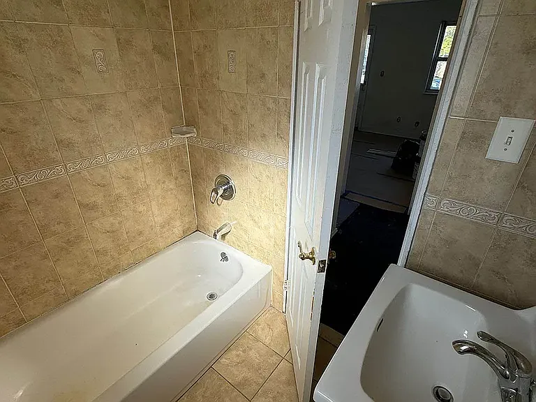 223-06 65th Ave #A — Photo 8