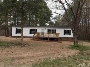 310 Rosewood Ln, Coats, NC 27521